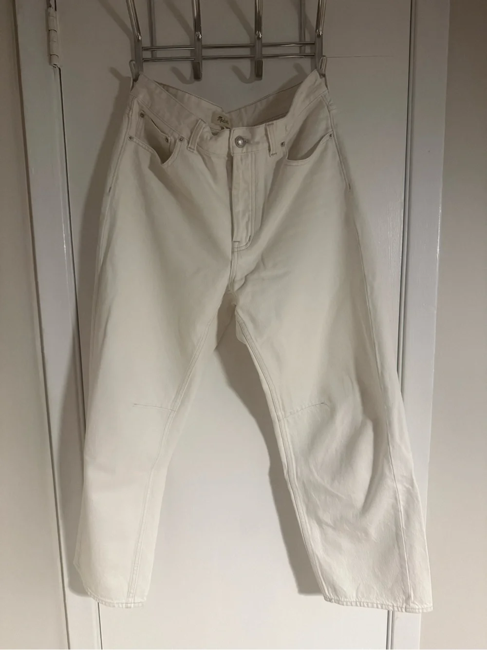 Madewell Darted Barrel Leg Jeans Off-White - Picture 5 of 7